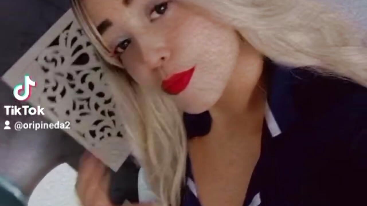 miloooooooooooooo - video by yulissa_milo cam model