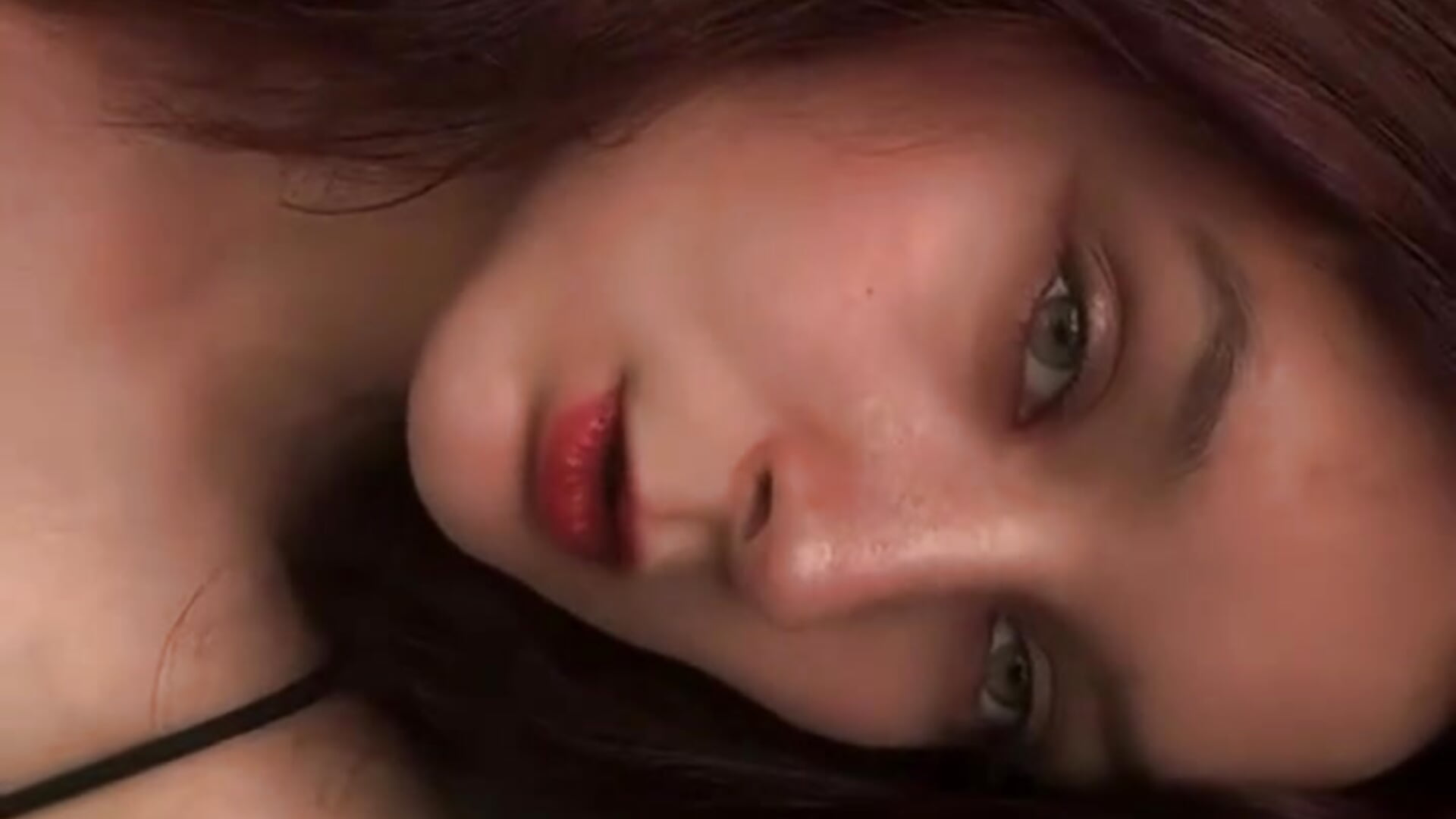 video - video by Ellllie cam model