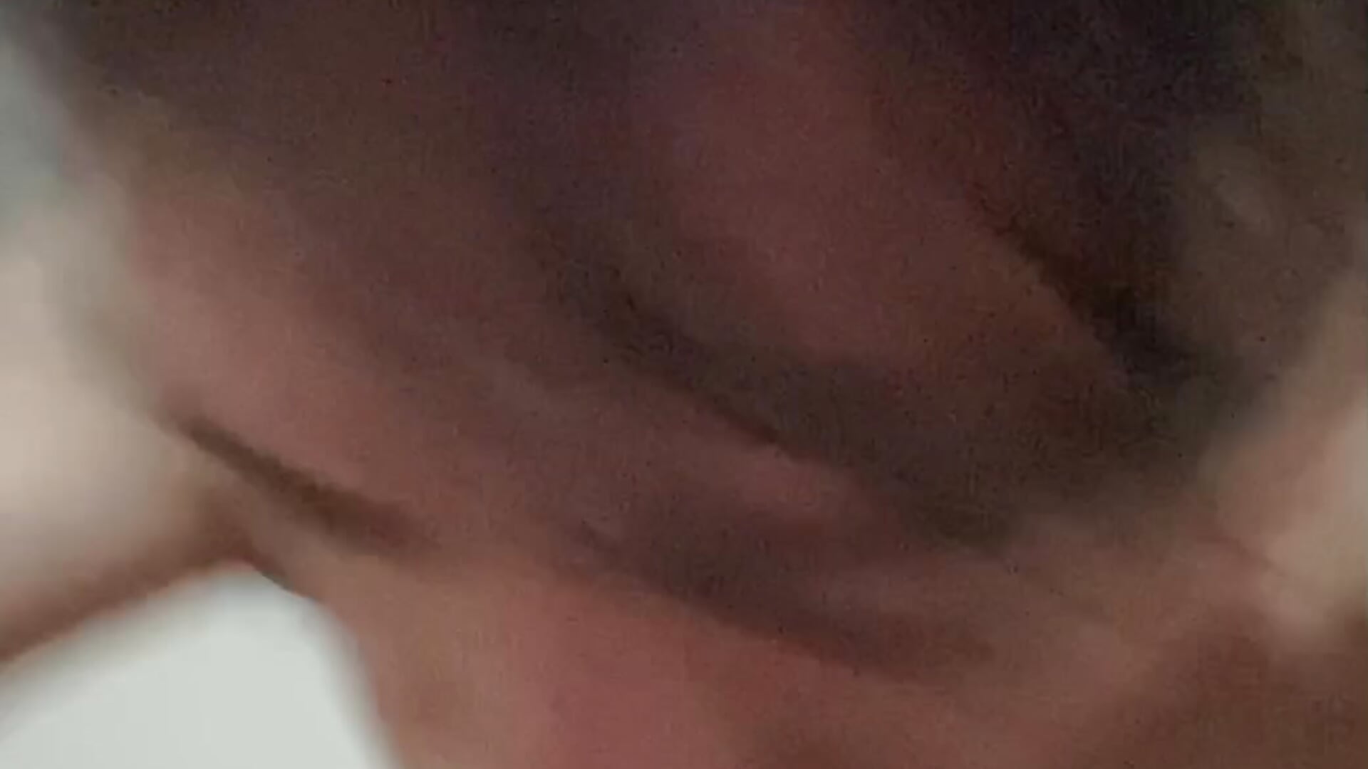 suck cock 1 - video oleh CouplingCry kamera model