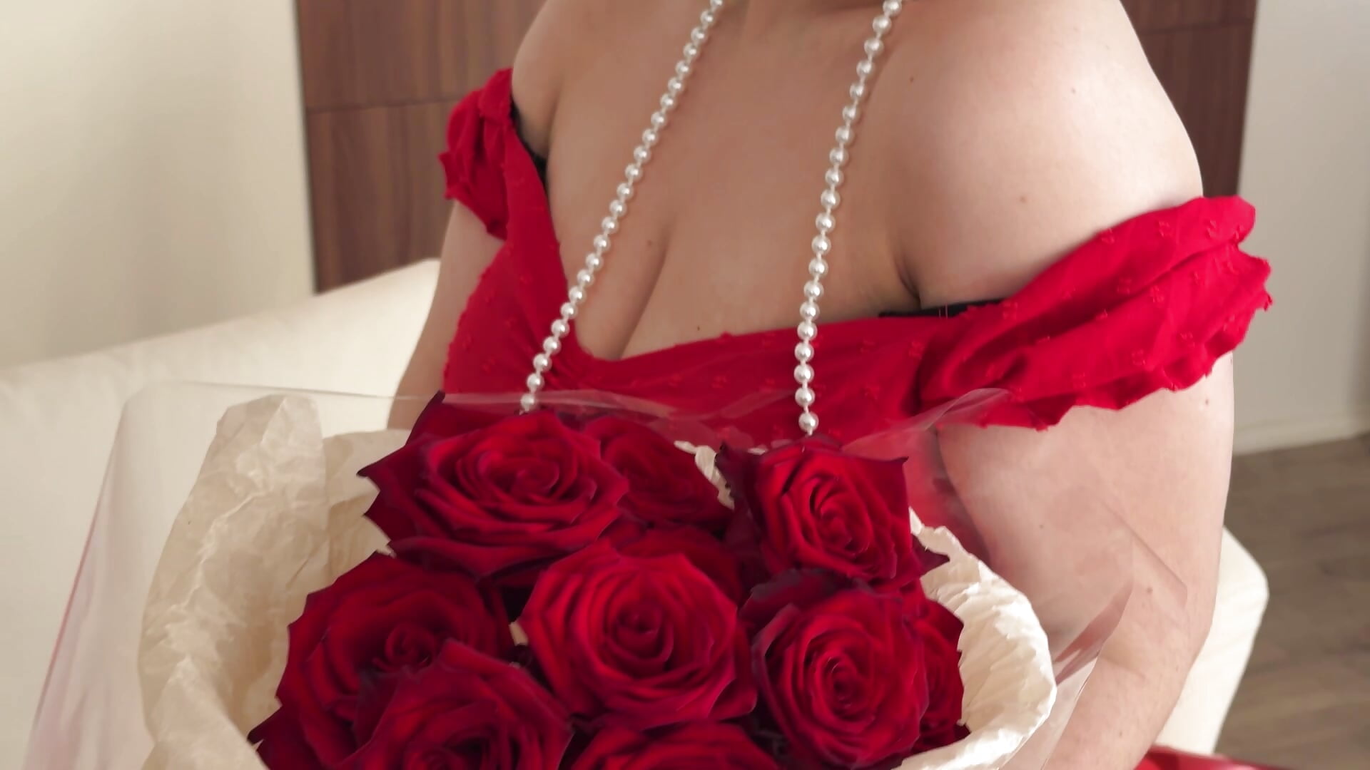 Happy Valentine's Day❤️ - vídeo de la modelo de cam AdrianaTorres