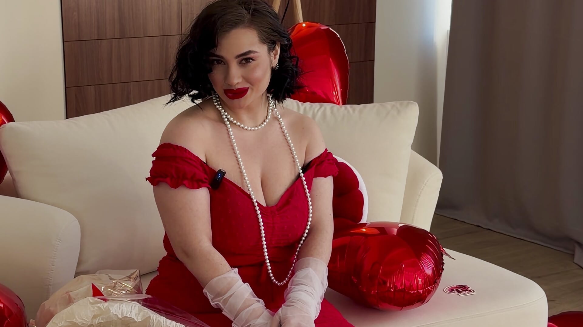 Happy Valentine's Day to you💋 - video di AdrianaTorres modella di cam