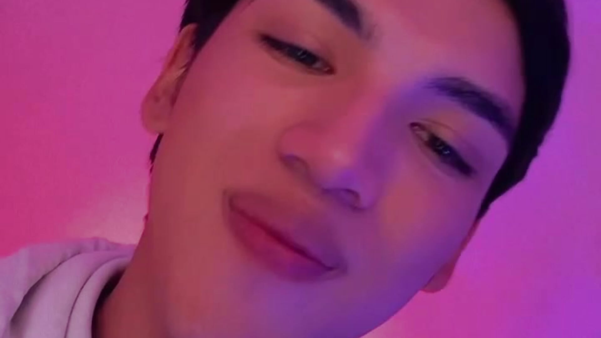 Kiss - video by call_me_theo cam model