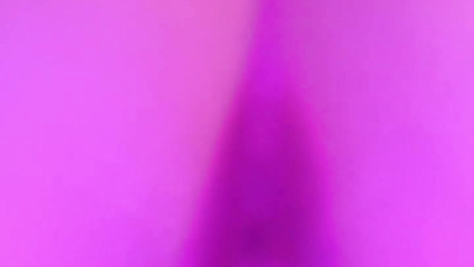 Nicely pumped belly farts - video by Lina_Free cam model