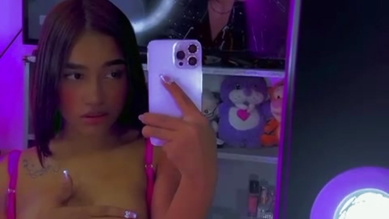 96f6d45c-f070-4def-b019-9d68073ef088 - فيديو من Daniihot__ موديل الكام