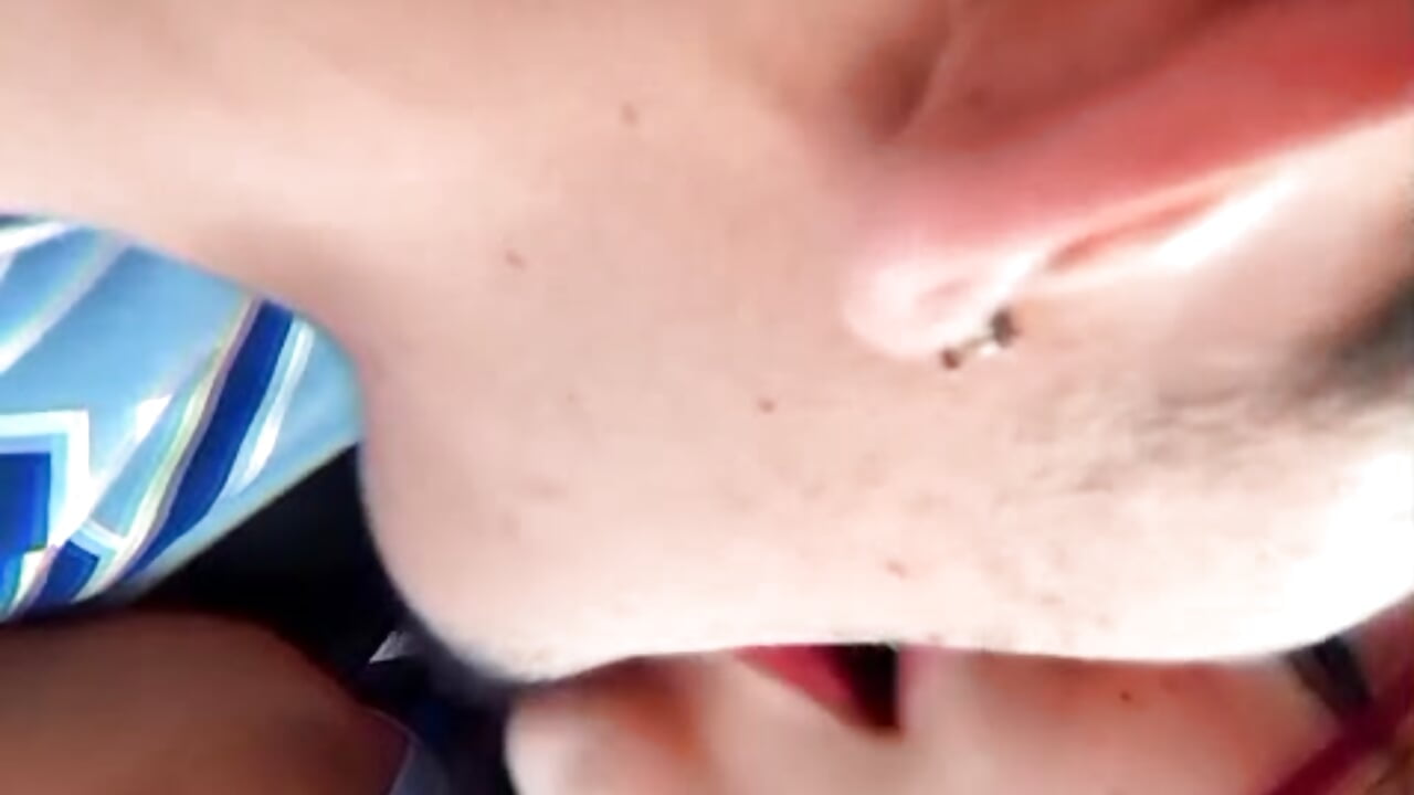 kiss french - video di jov_and_thomas modella di cam