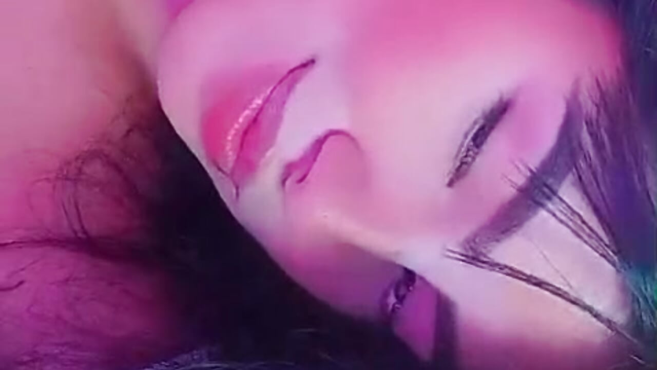 Sweetie 🍒💖 - video by CherryNovva cam model