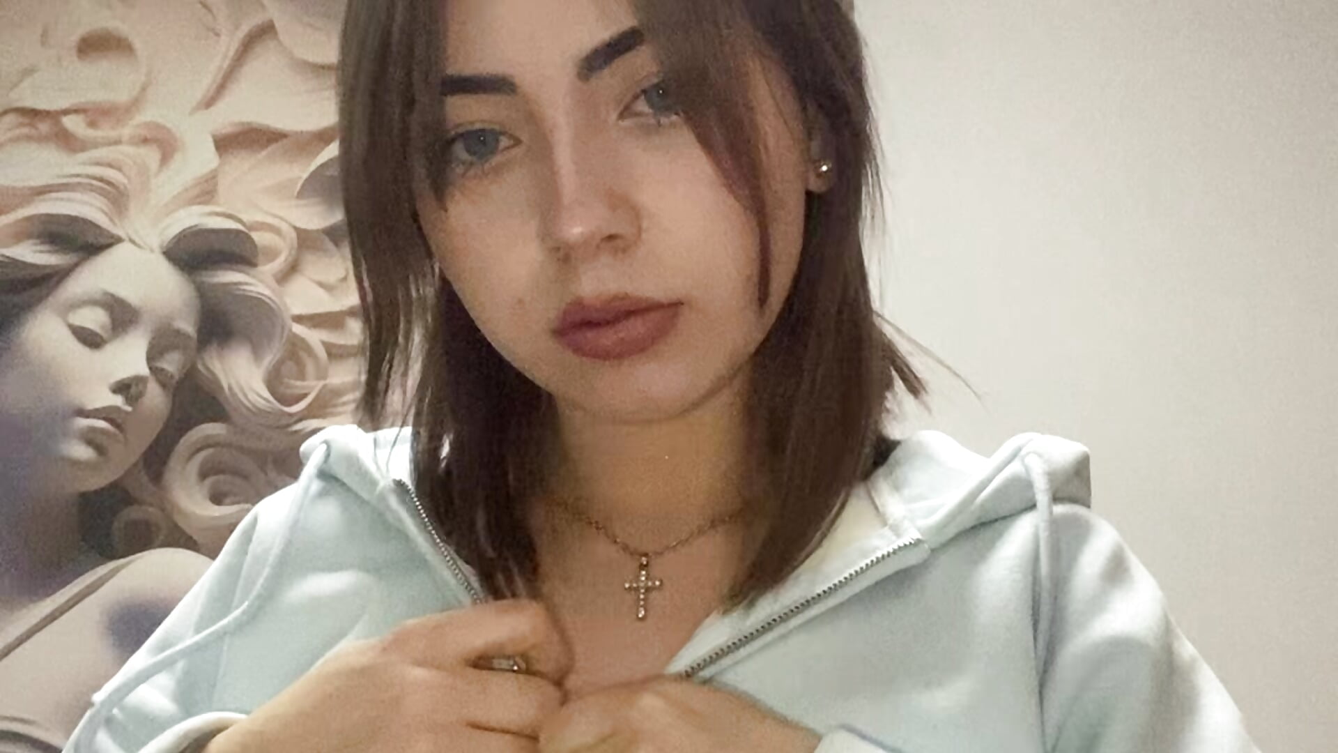 my chest - video by Evelinnight cam model