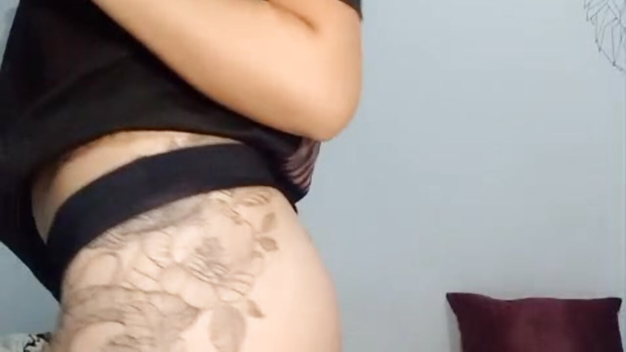 WhatsApp Video 2025-12-06 at 4,36,38 PM - video by EmmilyEvanss cam model