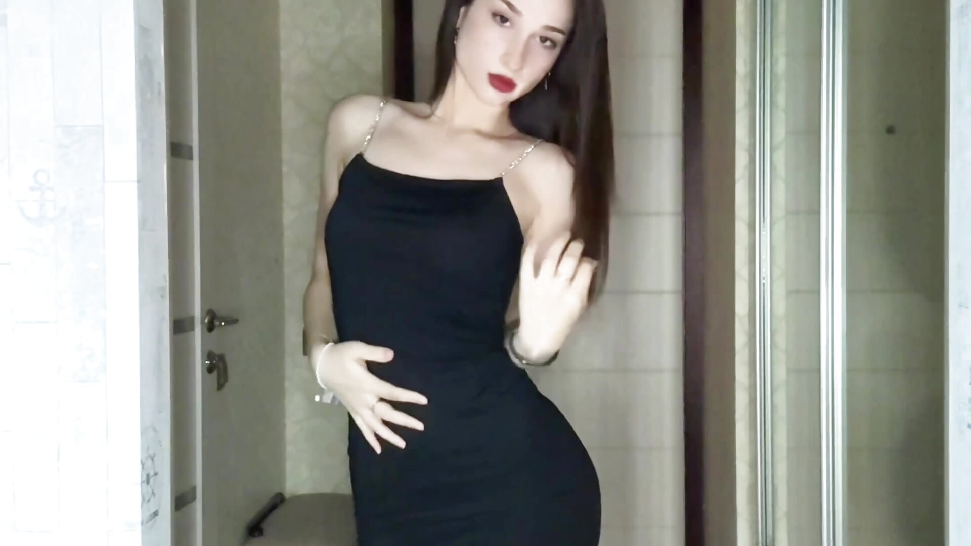 😁 - video by VYBEON cam model