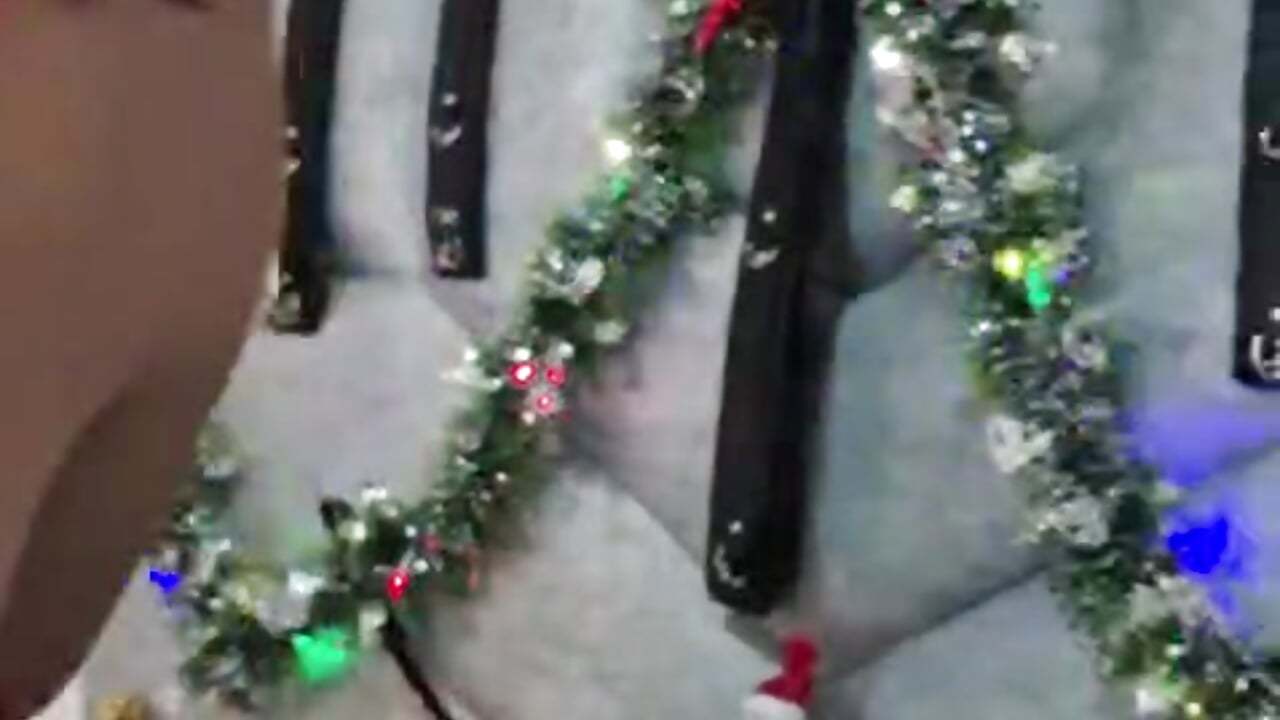 MERRY CHRISTMAS 🎅🎄 - video by GimenaLyam cam model