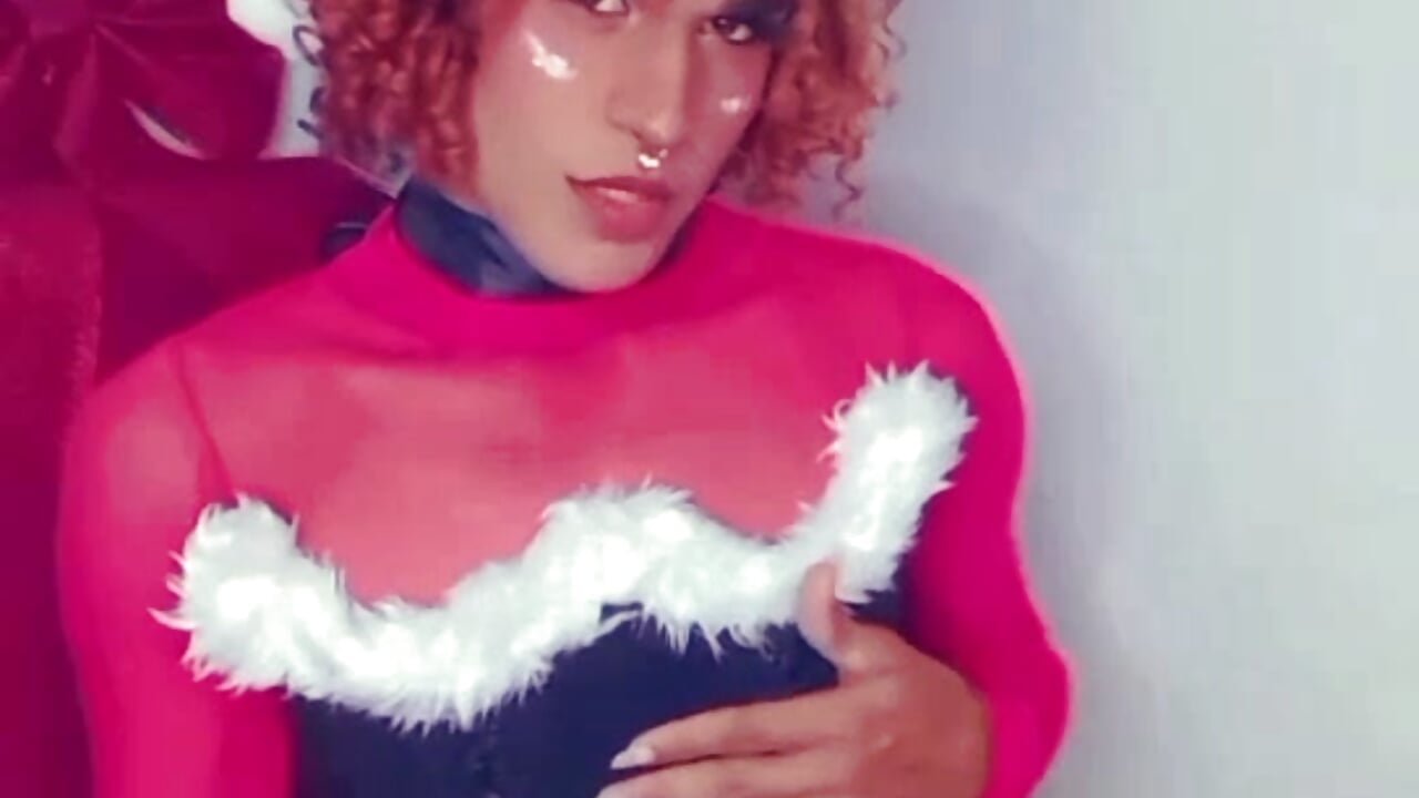Merry Christmas 🎁🧑🏻‍🎄🎄 - video od modelky/modela Sexybella_13