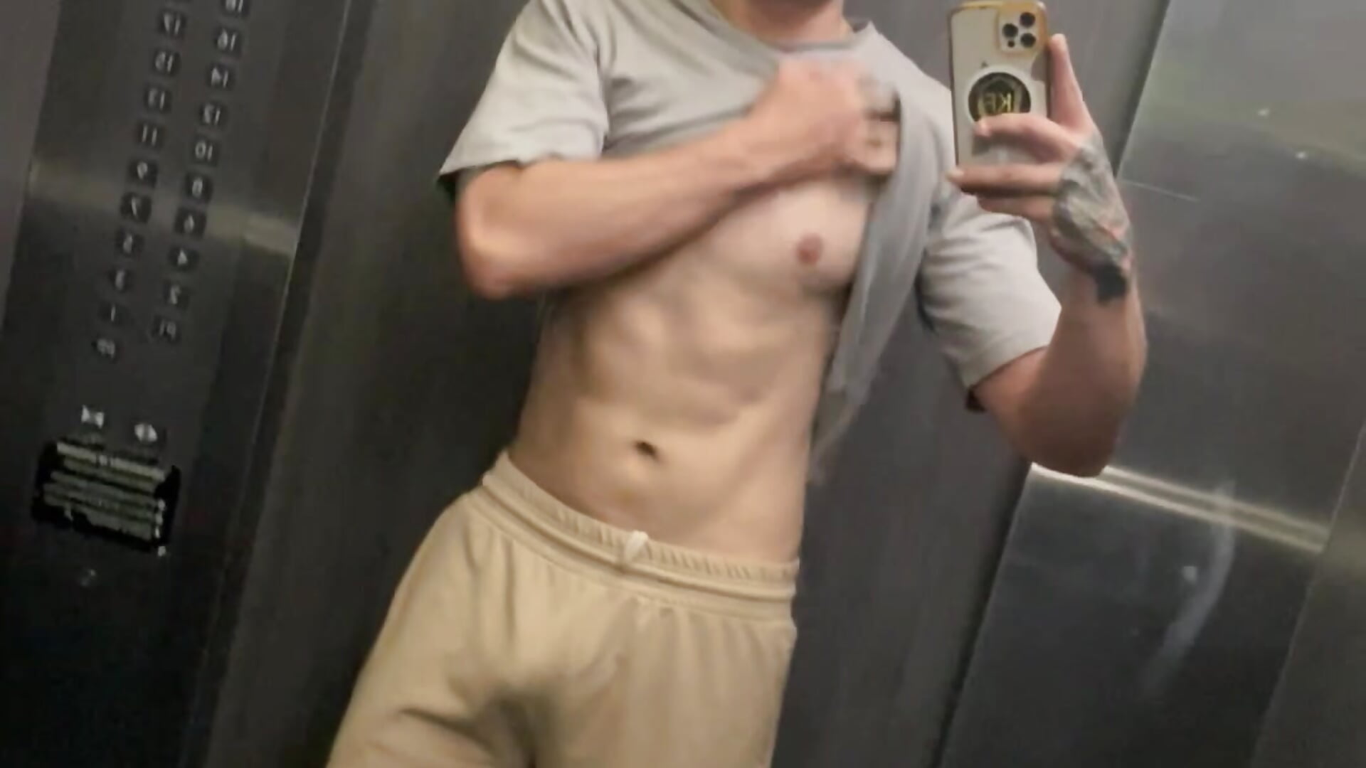 IMG_2431 - clip cu Jordan_Phillip_ model videochat