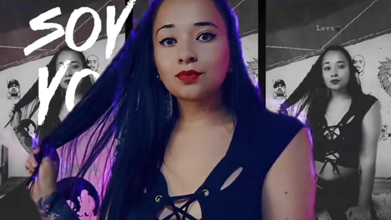 Tik Tok 🔥 - video by allyson_garcia cam model