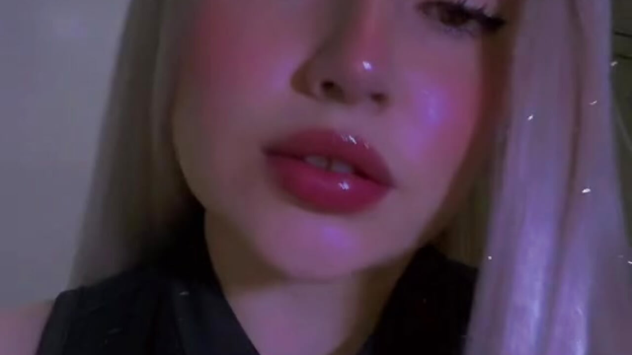 Hey - video by tinyevy cam model