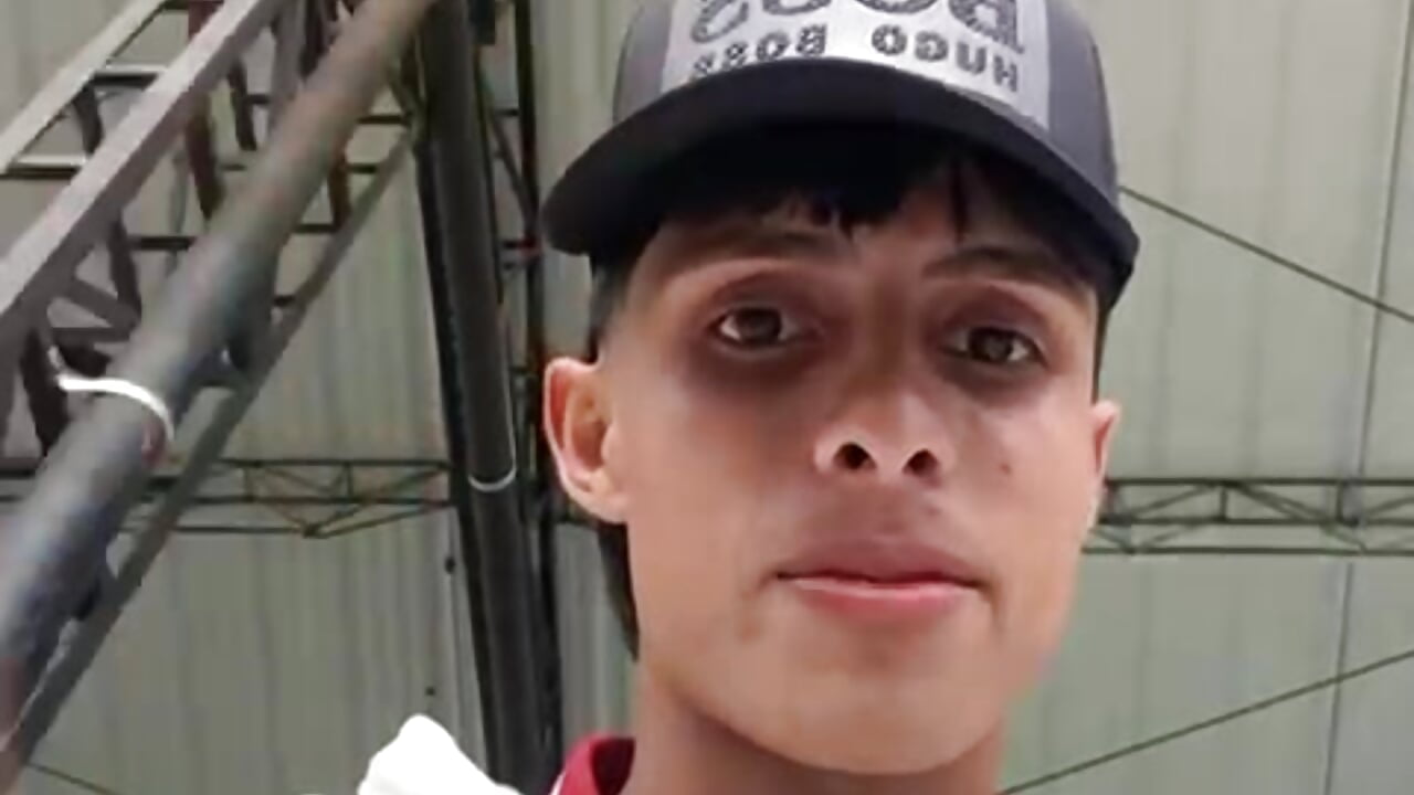 FRESH! - video by andres_hot cam model