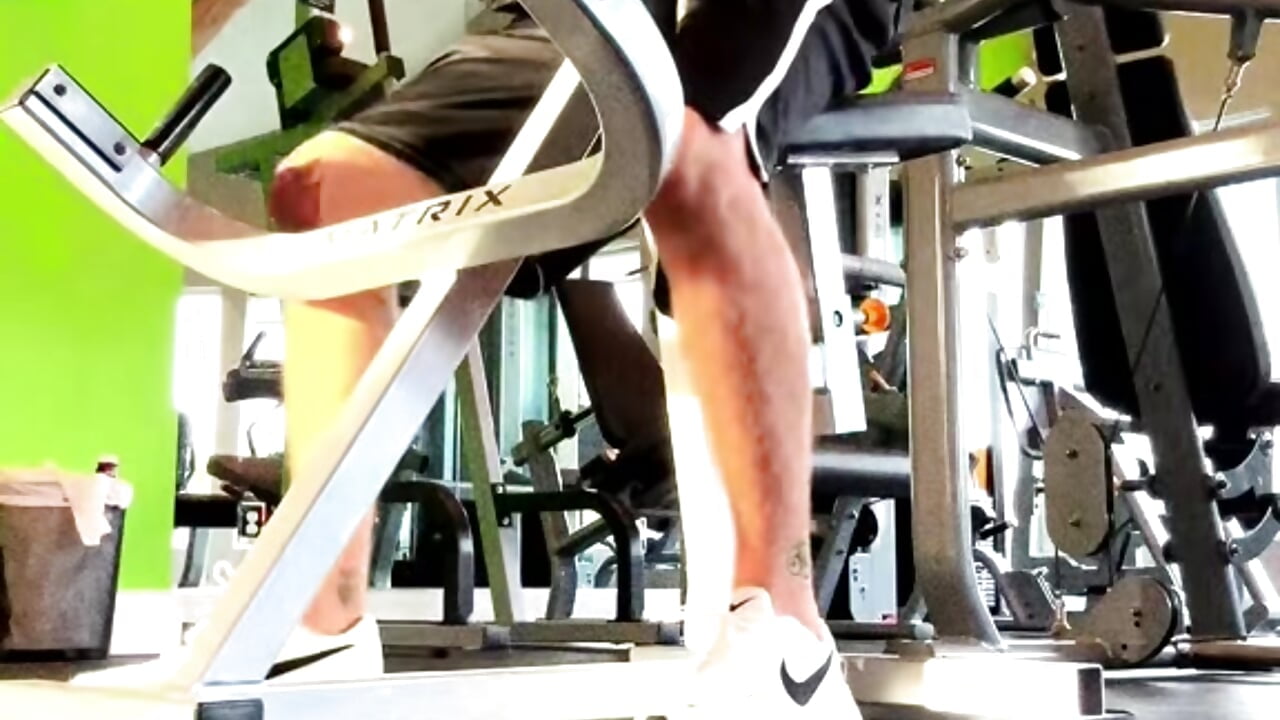 v12044gd0000d3e448vog65iqgo2a4ig - video by Mymeatinyogrill cam model