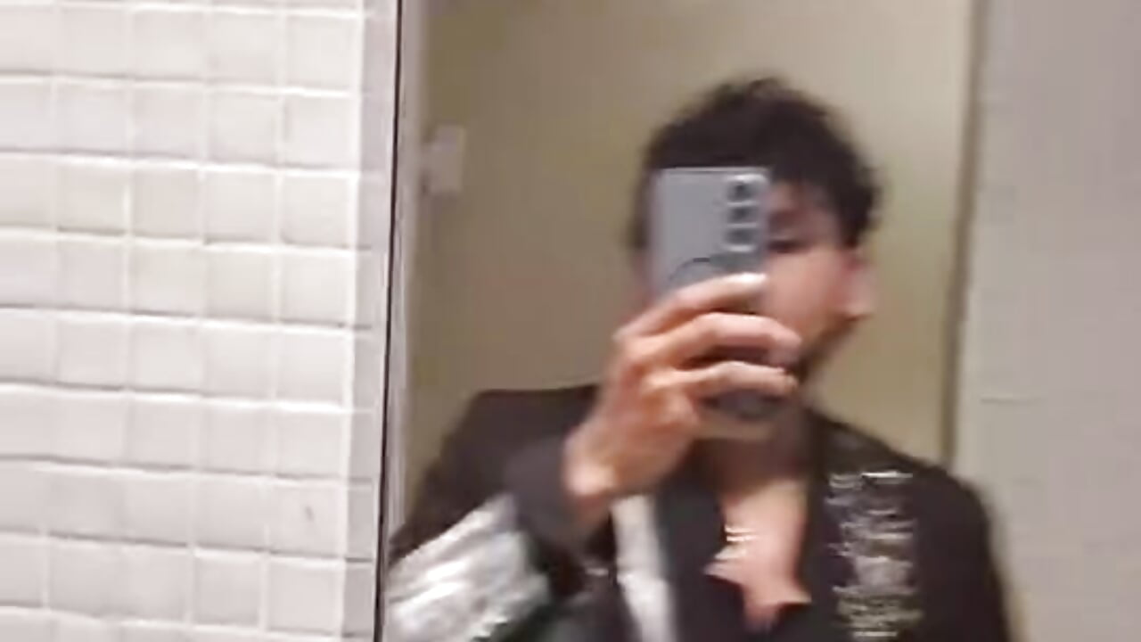 prototipoA45 - video di tendenza della modella di cam 6591
