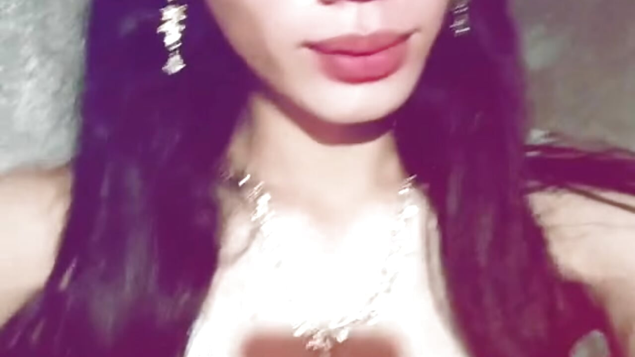 helllo - video by samanthafuckersx cam model