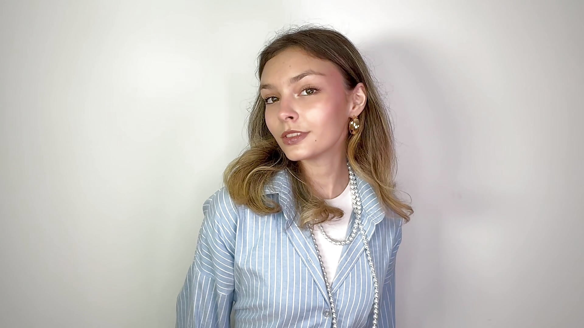 IMG_3766 - video by EvitaChant cam model