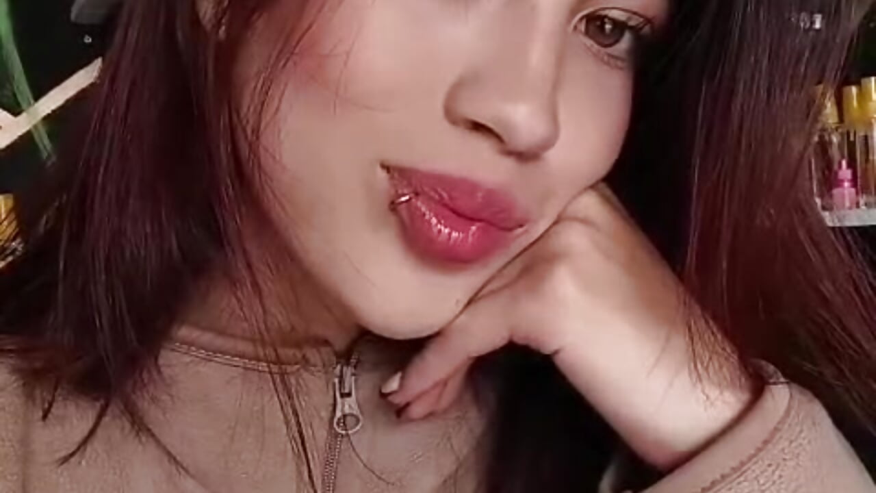 :* - Vídeo de Shyra_A25, modelo de vídeos