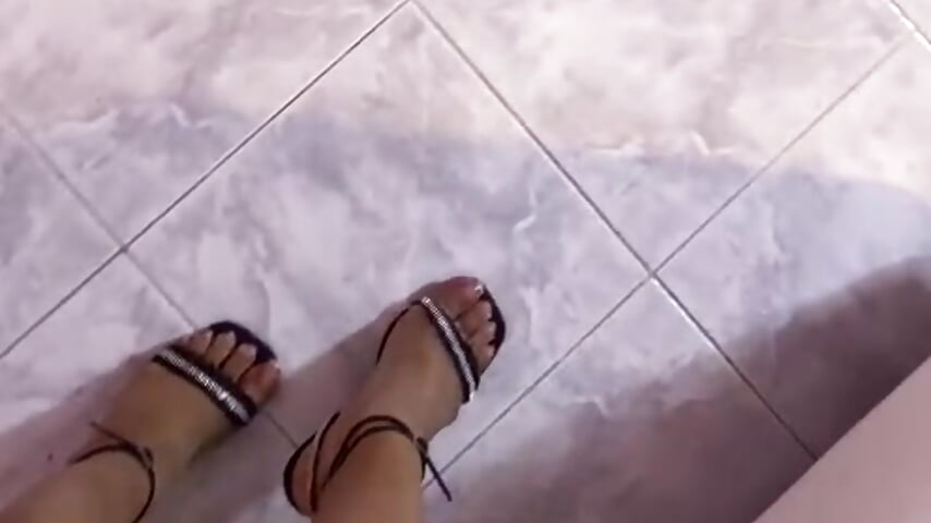 Slow temptation with heels 💖 - video by meredith_jones cam model