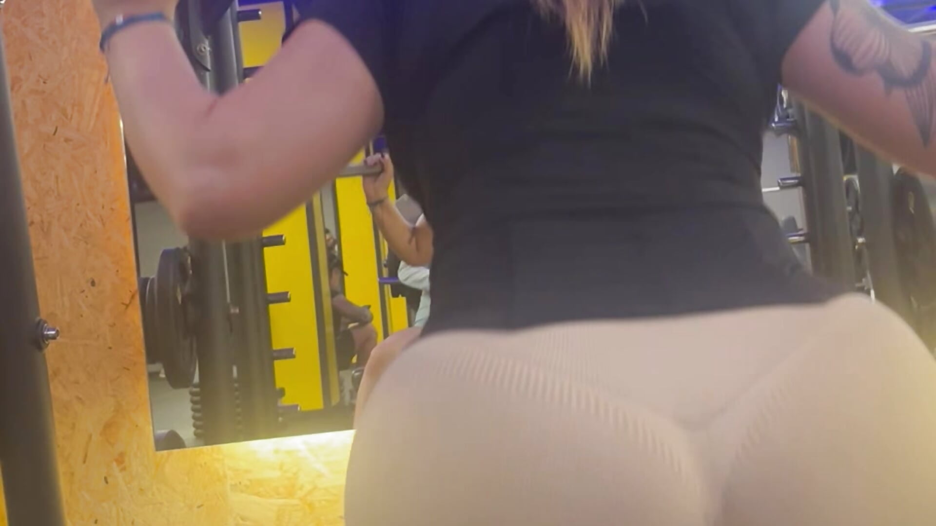 Squats, do you like? - ariannawil主播的视频