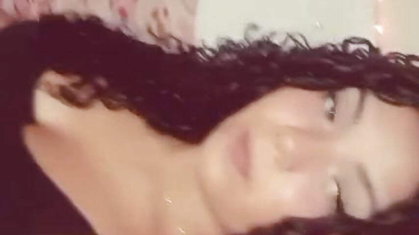 0ac37117-d42e-4b04-b30f-4dad82a9b6b7 - video by CurlyAliccia_ cam model