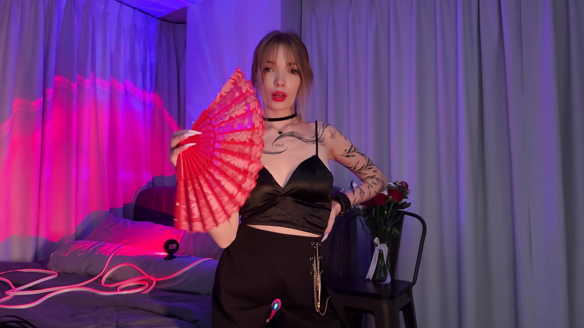 Enticing dance– LinaaVelle kameramodell videója