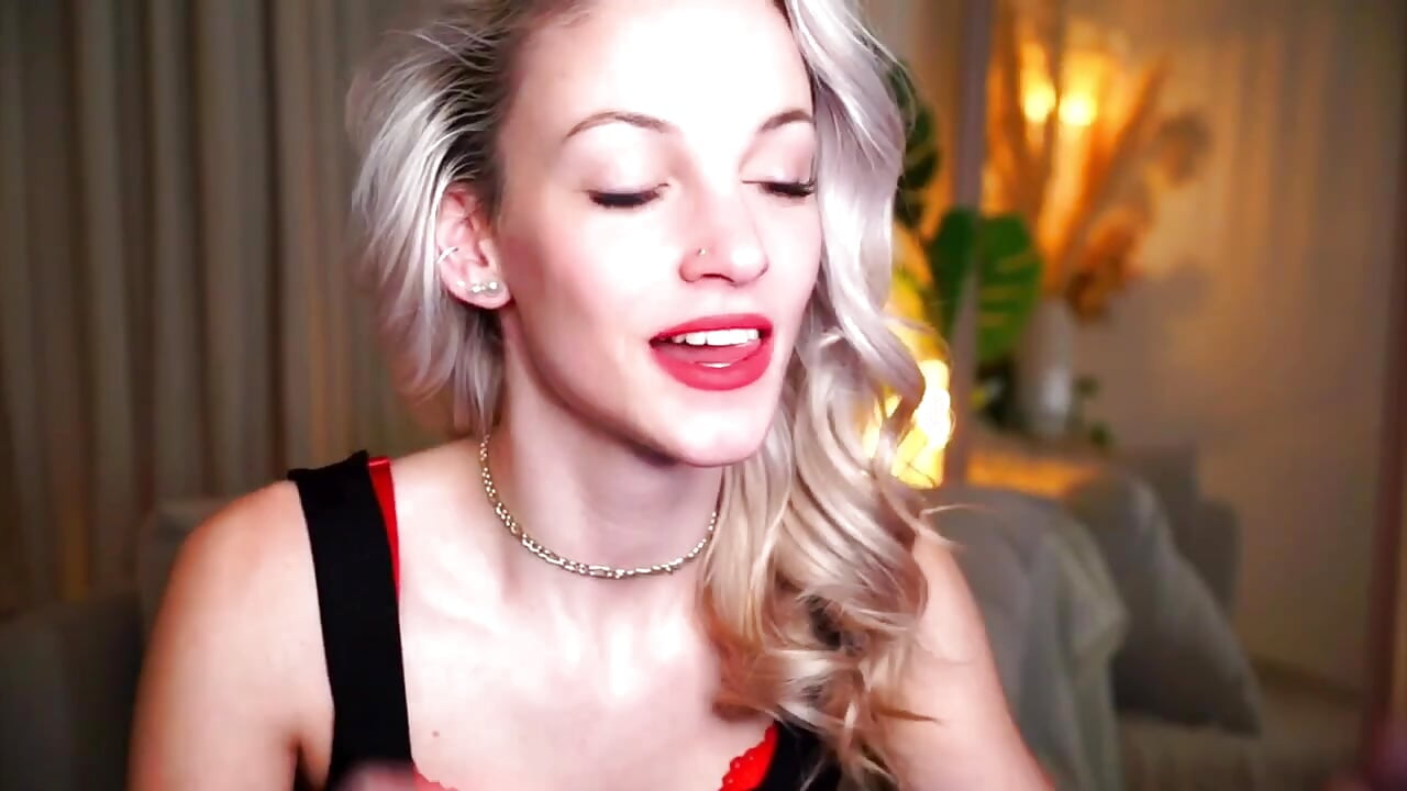 <3 - video by prettiest_choice cam model