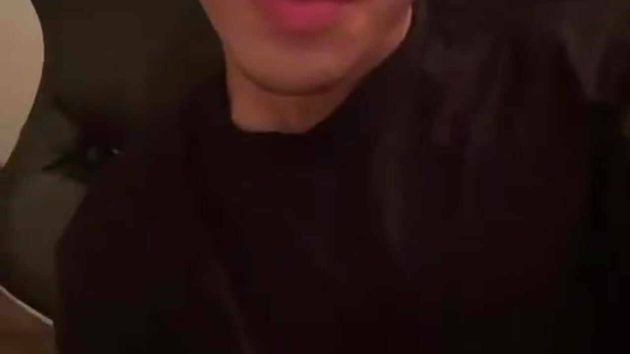 hi i am Andreh - video by andreh_hot cam model