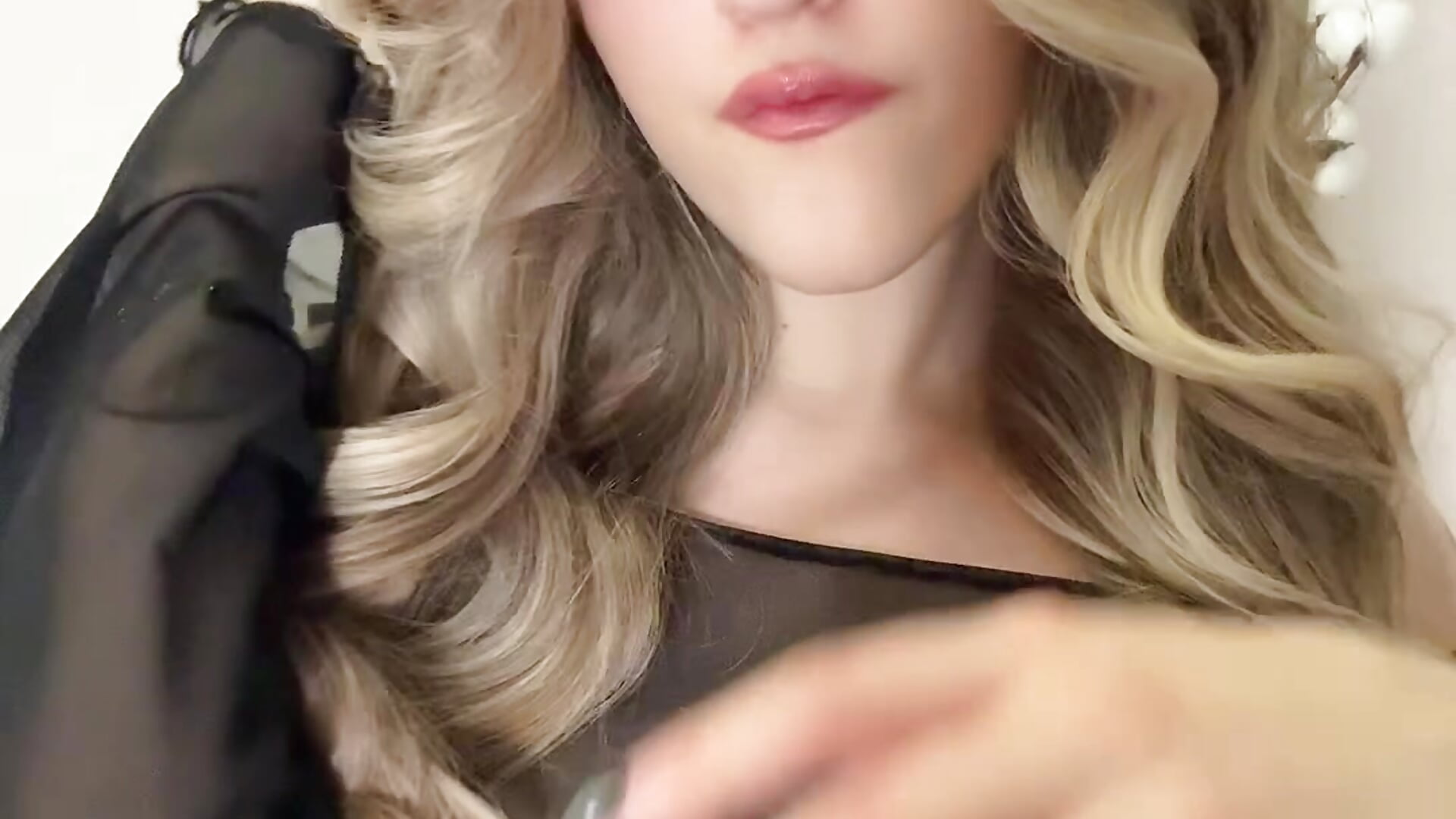 ❤️NEW LALI ❤️ what do u think? 😎 - video oleh model kamera Lali-Lu