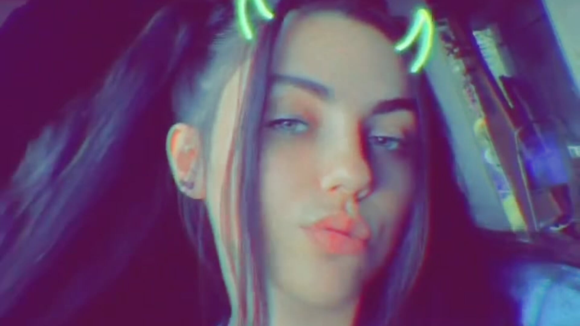 Private snapchat - video by XxHotRodHarlotxX cam model