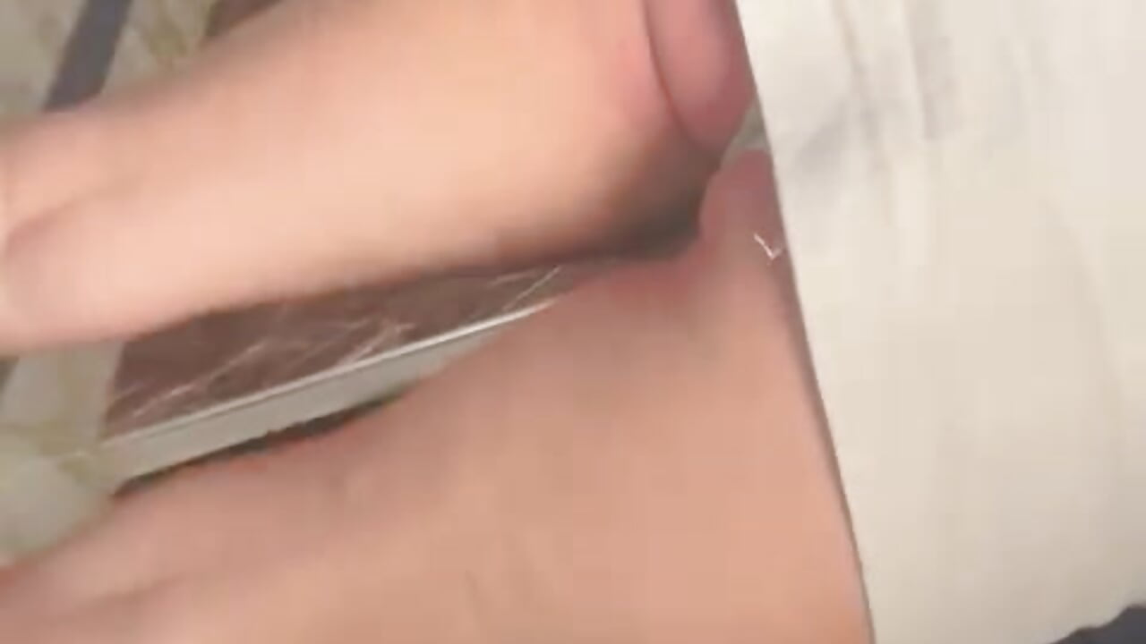 Red ass 👋🏽👋🏽🍑 - video by She_Sars cam model