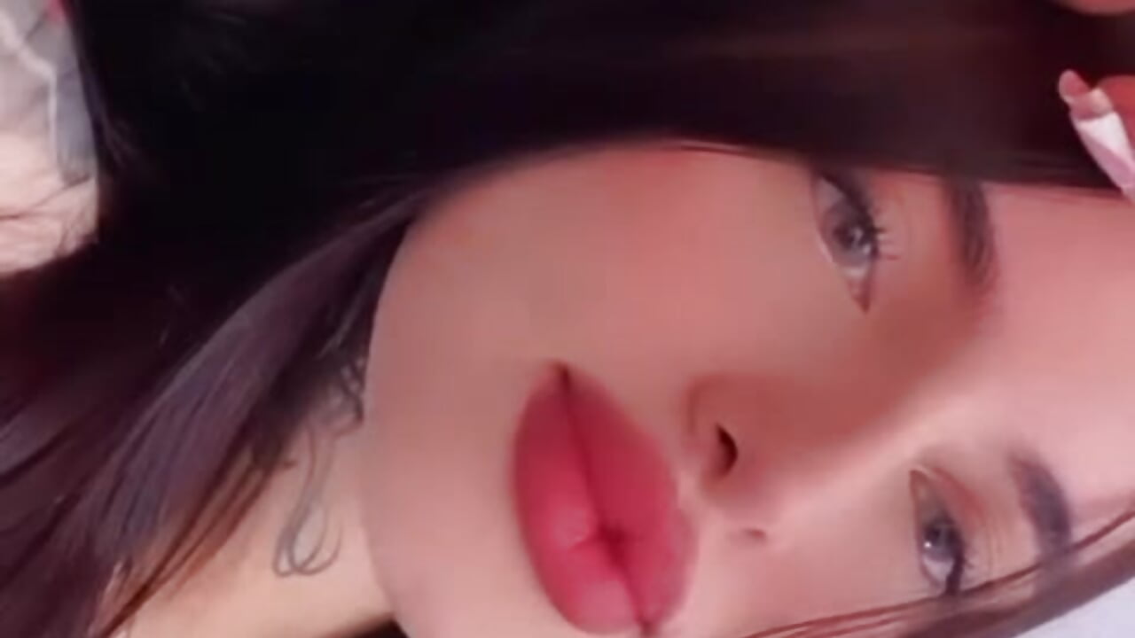 😇 - Angeline_smith1 adlı kamera modelinin videosu