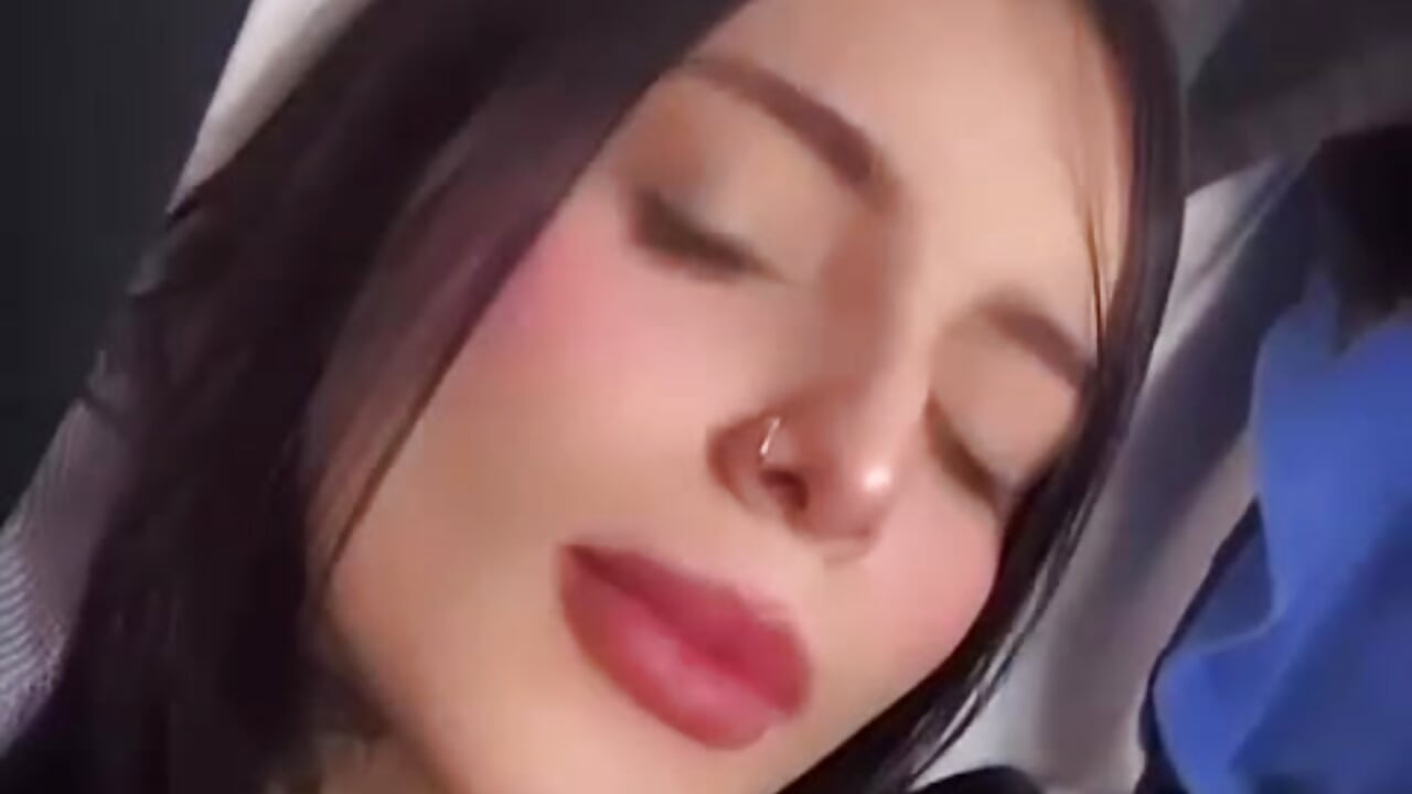 😇 - Angeline_smith1 adlı kamera modelinin videosu