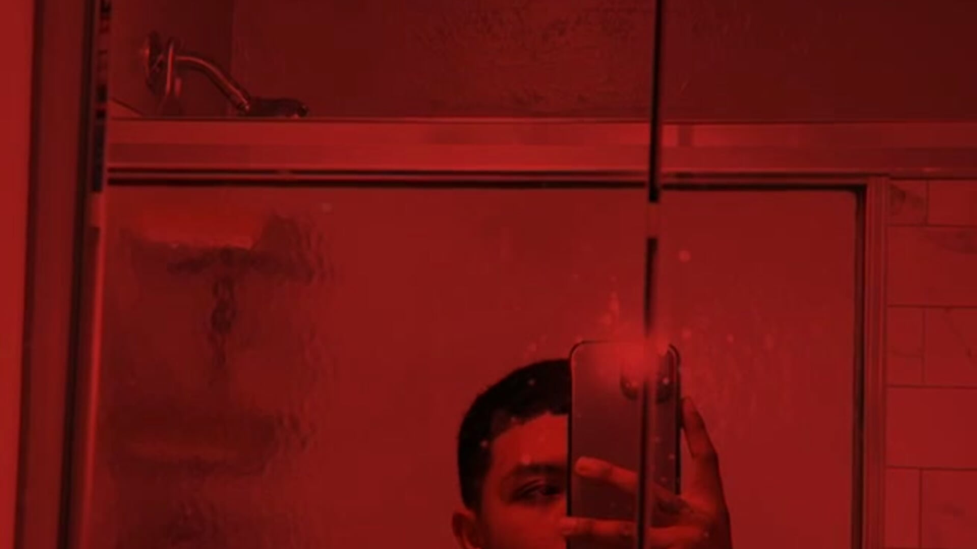 7B30696D-D56B-4F57-A882-A88AF6A46031 - video by Nando2312 cam model