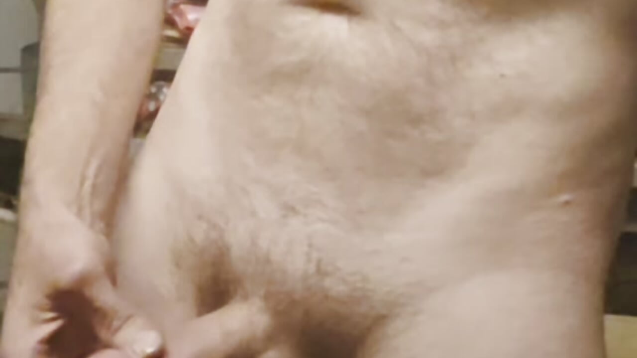 who wants to suck my cock - 視頻由 tony1266 主播提供