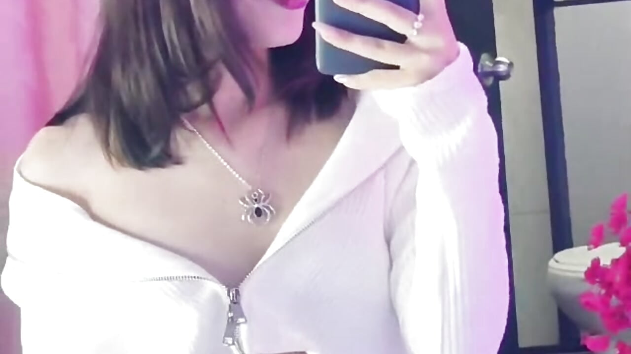 i'm horny 😋🔥 - video by BunnySexyy18