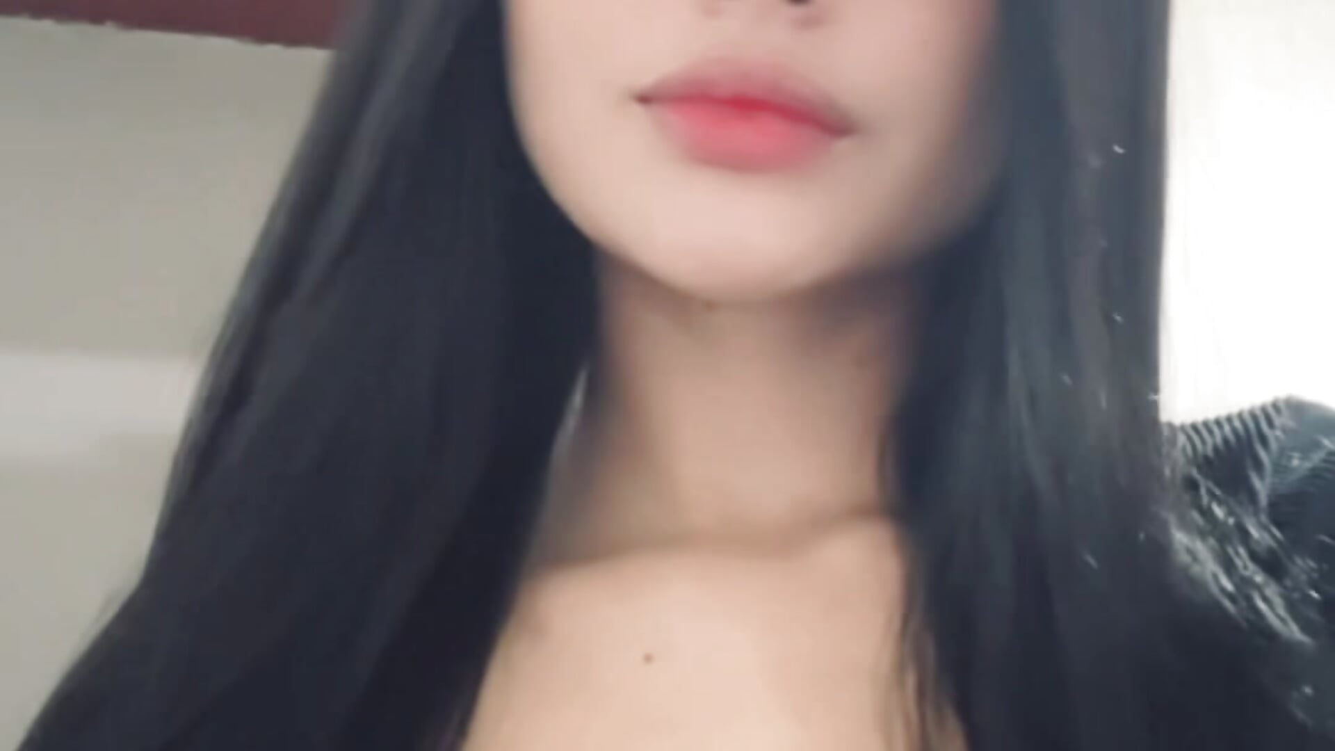 A little video to remind you how much I love you, darling.❤️ - فيديو من miiaferrer موديل الكام