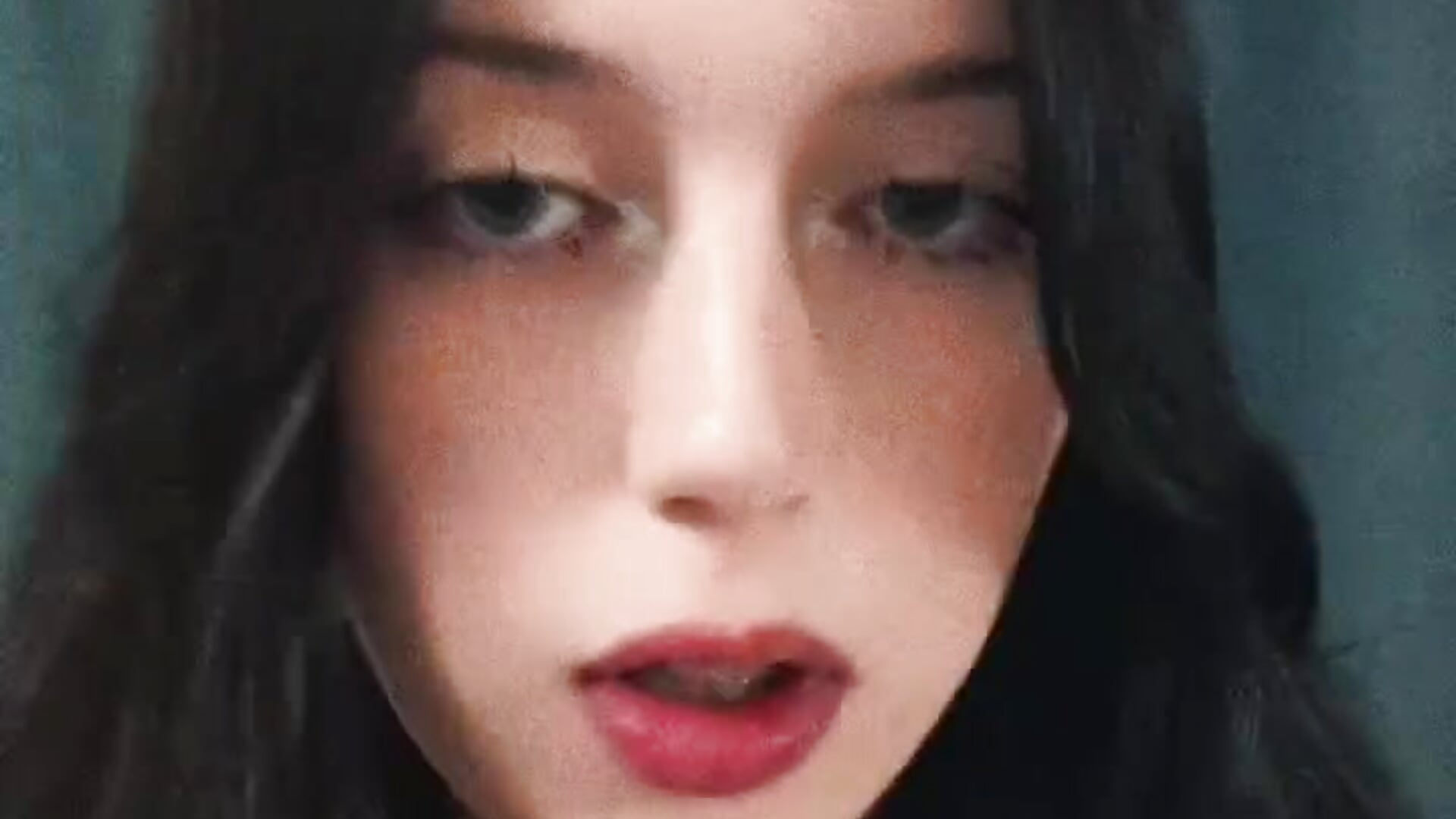 4123213 - video by ColetteNeary cam model