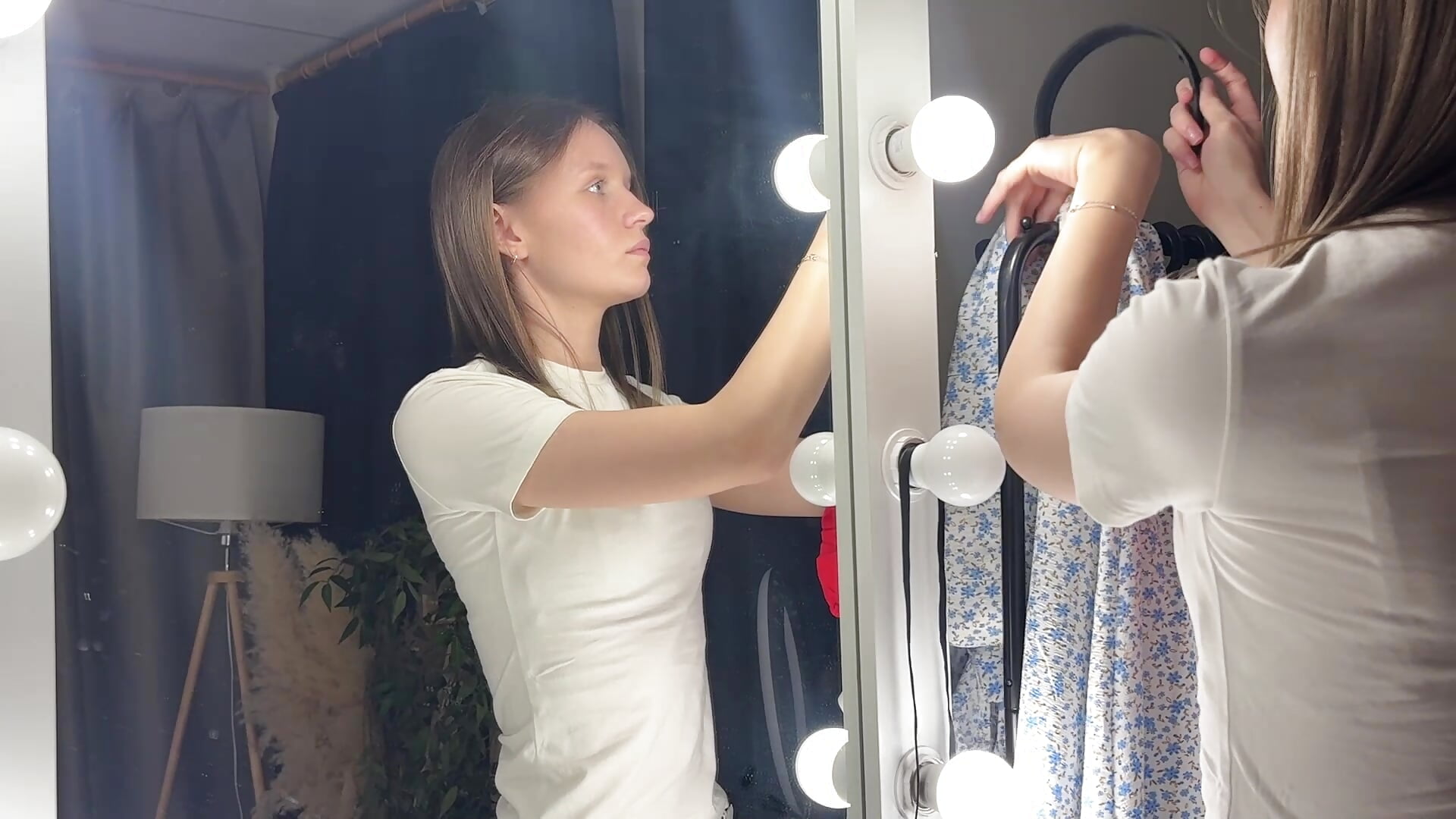 My first video - video by EdythLao cam model