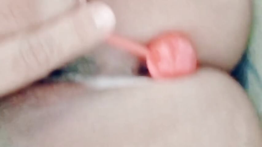 Quieres probar mi chupete😈🔥 - video by nuvia_1992 cam model