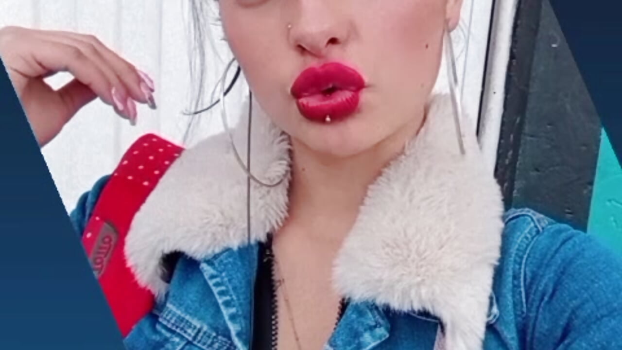 ❤ - video by Samara_Rs cam model