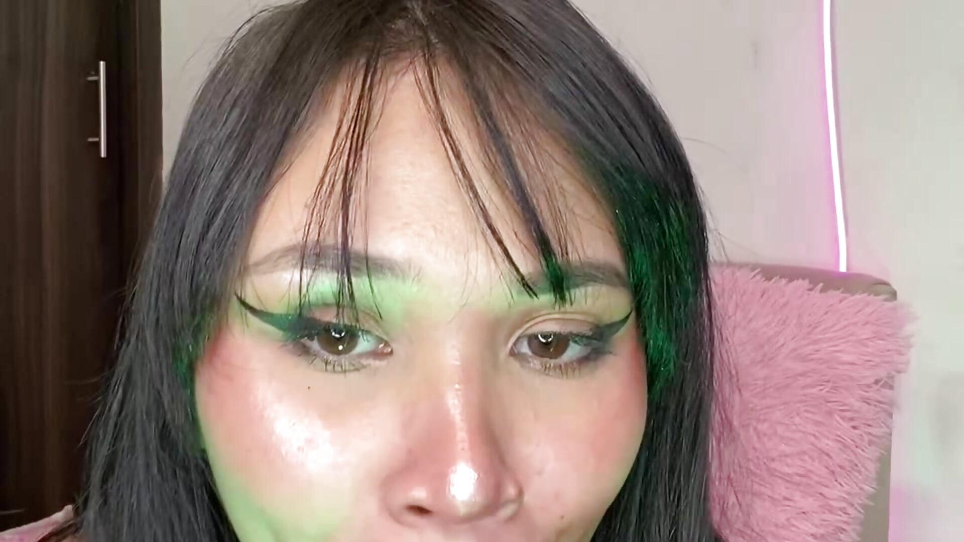 Salivate your cock, spit that red throbbing cock - فيديو من carolinegrayy موديل الكام