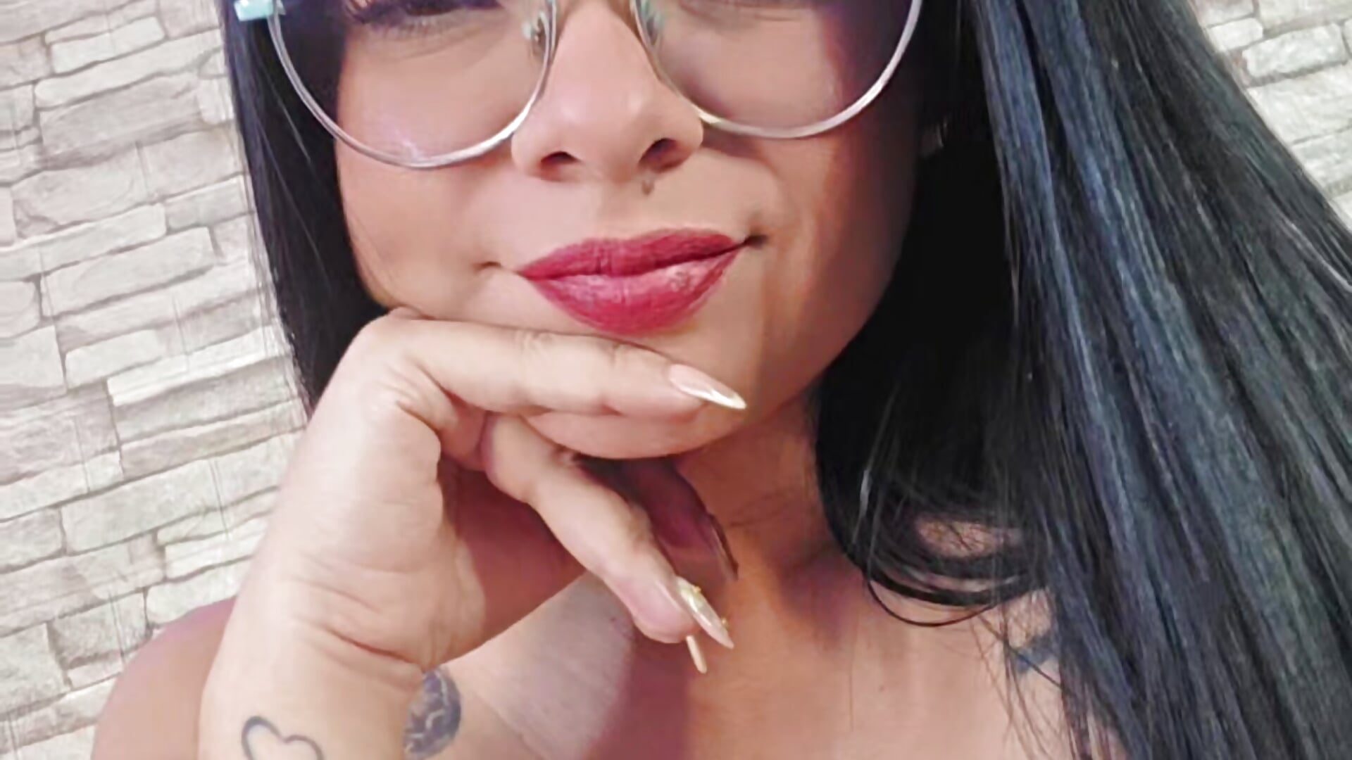 Besosssss 😘😘 - video by sofiaalarson cam model