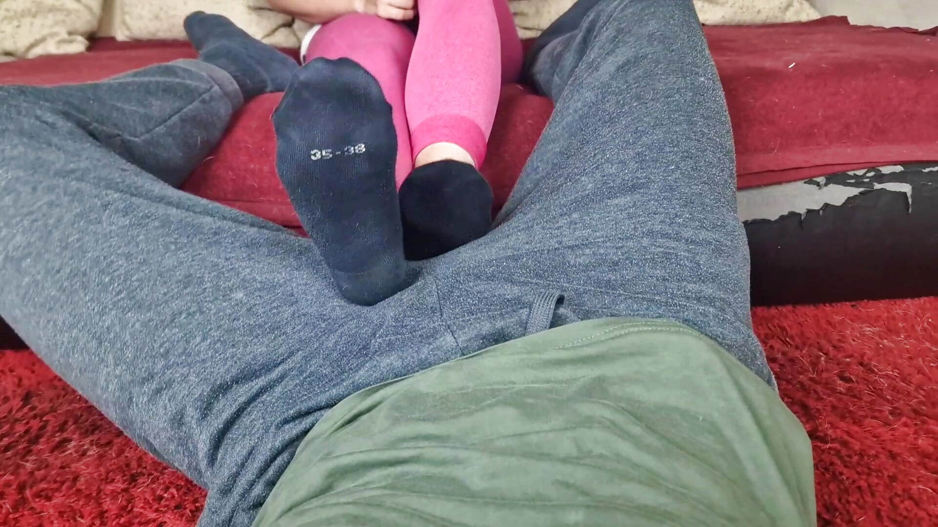 Ballbusting ohne Gnade - Video von femdom_jozi Cam-Model