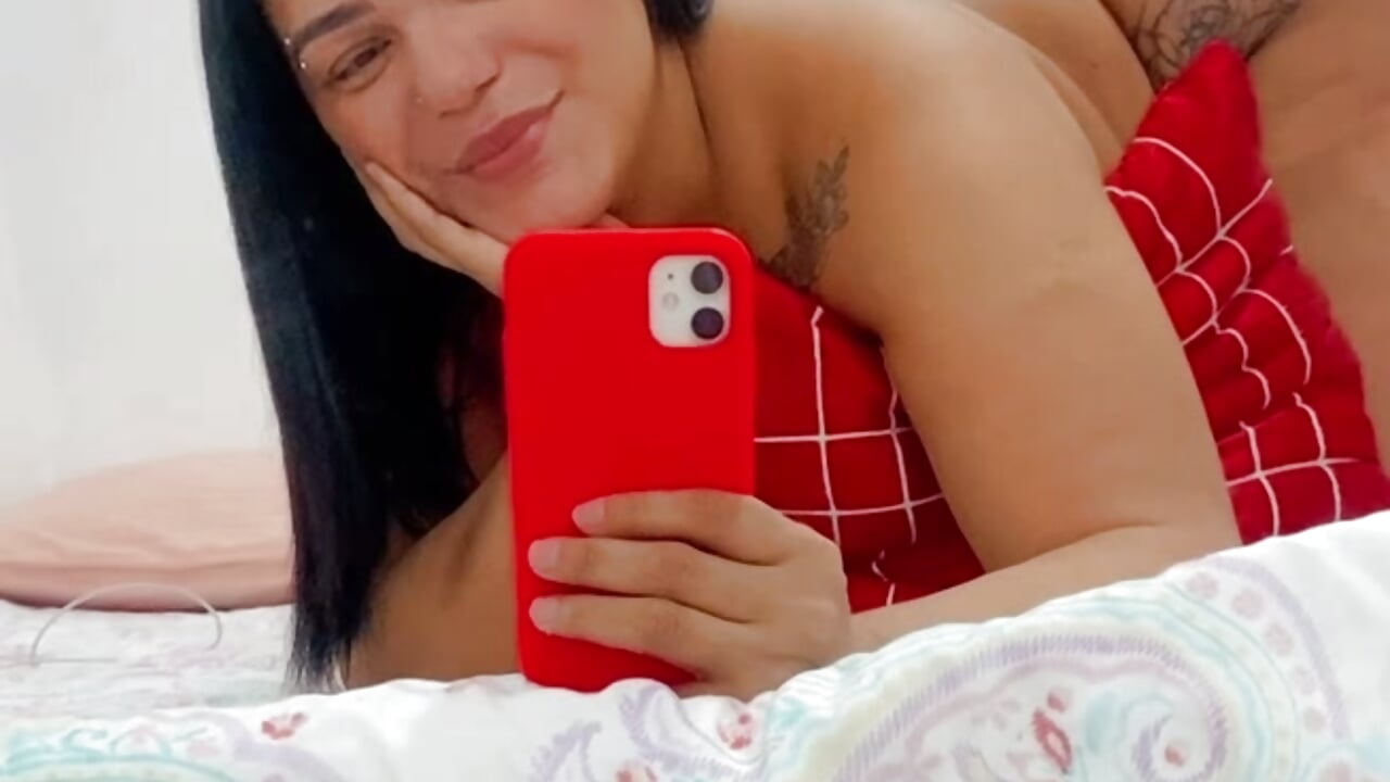 3b6fba4964c44b838e11539cd2f7f1dd - video by babi_morena cam model