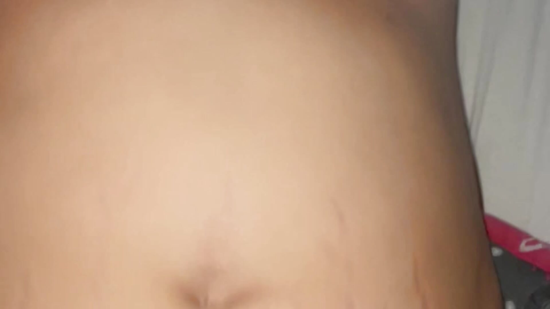 Riding sexy body - video by Kinkycouple142 cam model