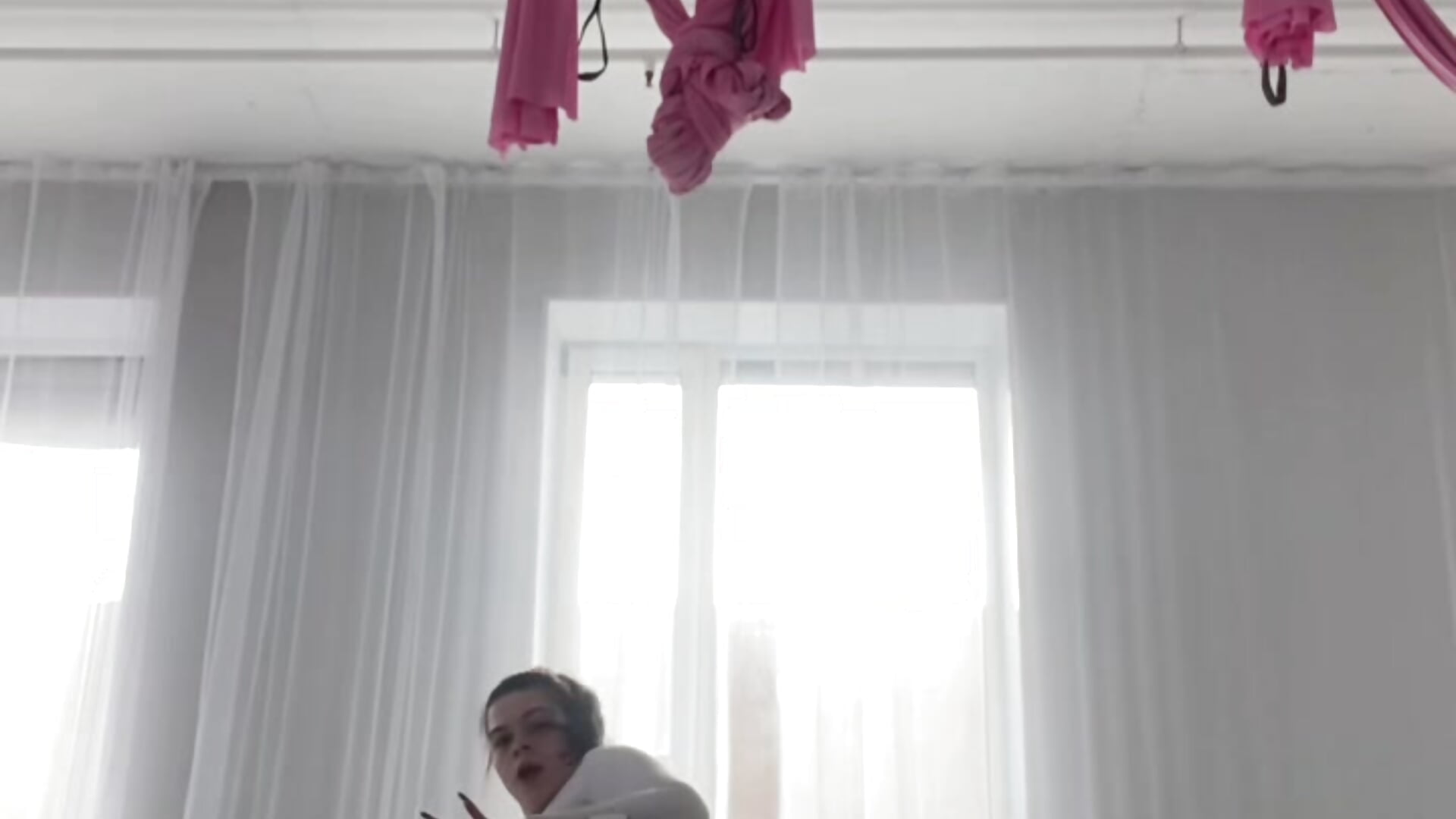 Jussy pussy — filmik Dona_Mafia, modela(-lki) na kamerkach