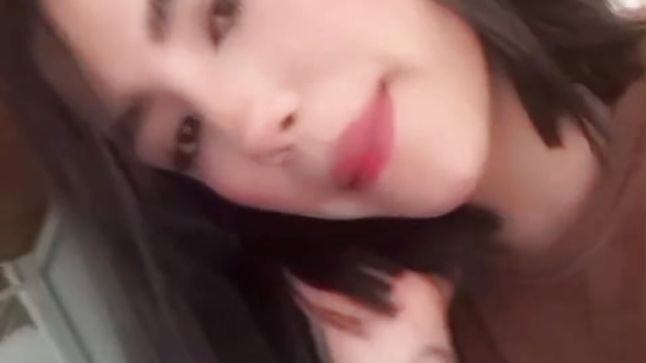 sexy girl 💛💛💛 - video by tael_novacs cam model